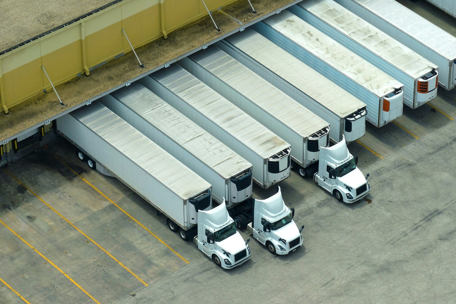 Best GPS Tracker for Trailer 